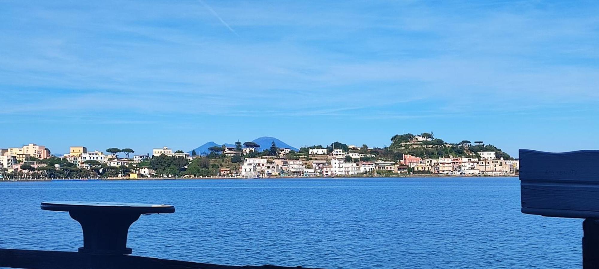 Casa Vacanza Agrippina Bacoli Exteriör bild